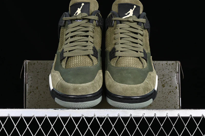 Air Jordan 4 Retro "Medium Olive"