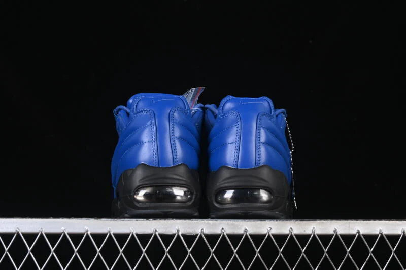 Nike Air Max 95 x Supreme "Lux Pack Hyper Cobalt"