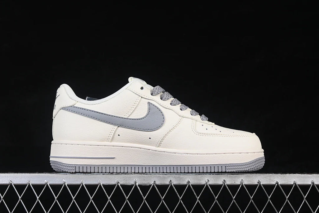 Nike Air Force 1 "Light Grey"