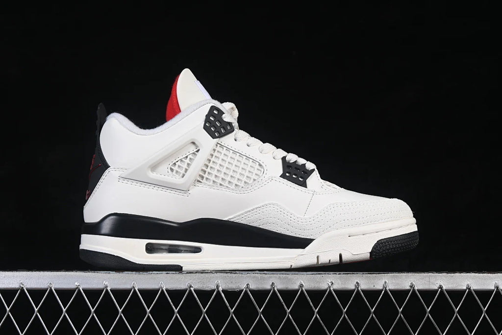 Air Jordan 4 Retro "Flight Club"