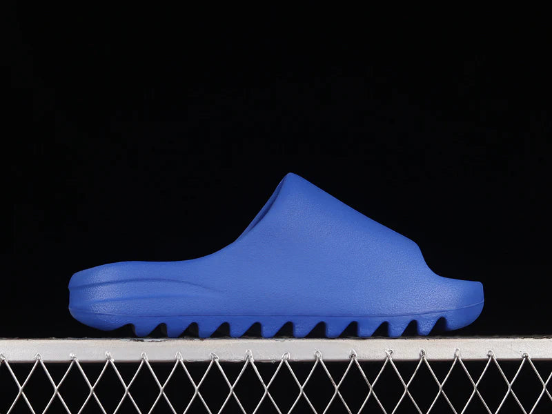Adidas Yeezy Slide "Azure"