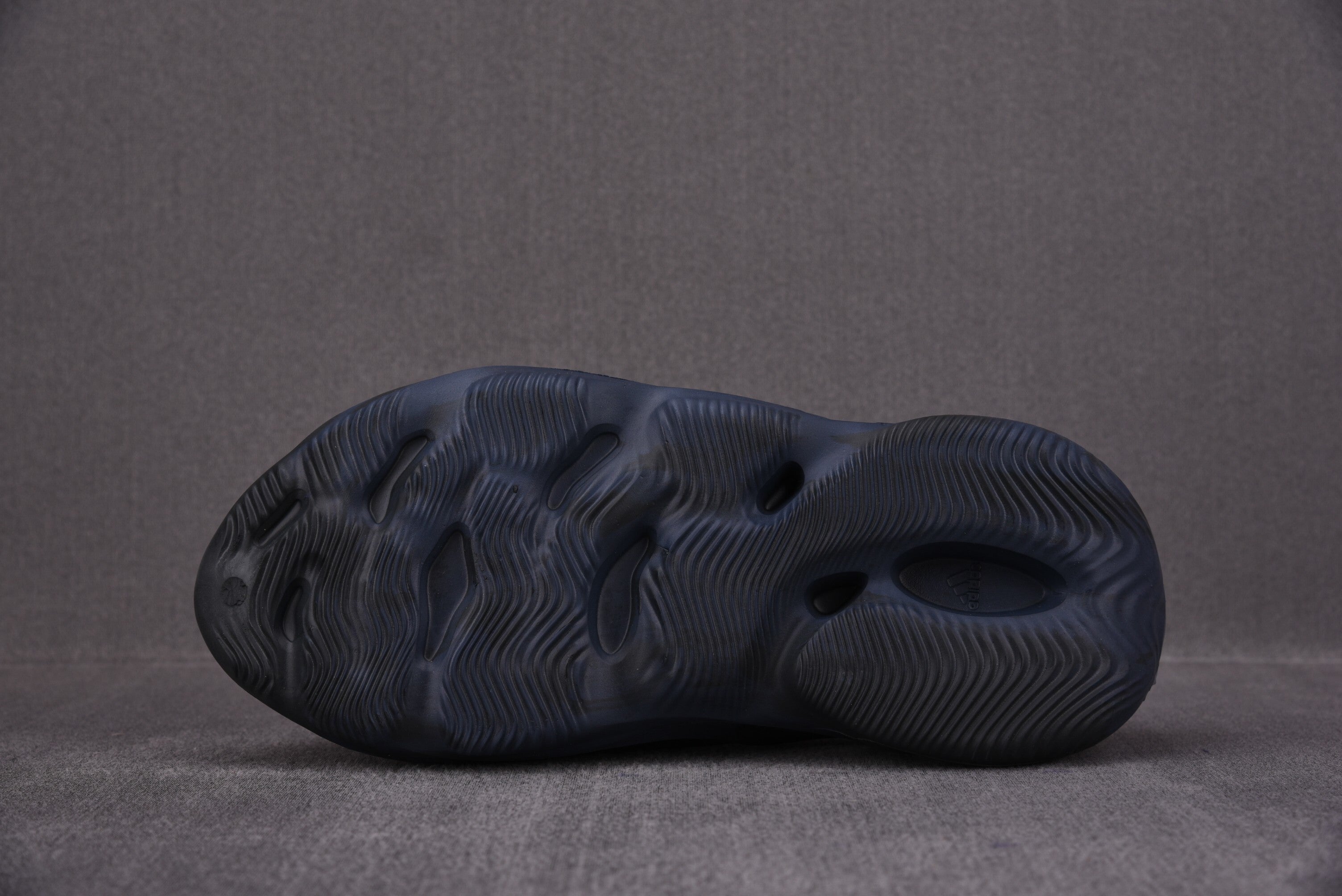 Adidas Yeezy Slide "Foam Runner Onyx"