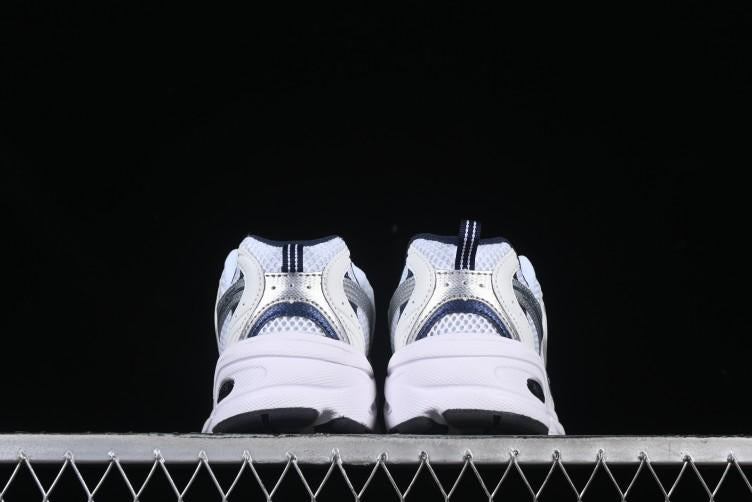 NB 530 "White Silver Navy"