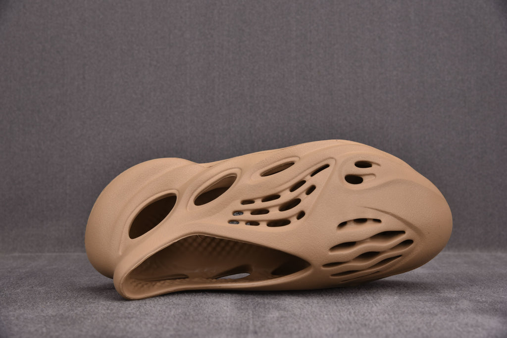 Adidas Yeezy Slide "Foam Runner Ochre"