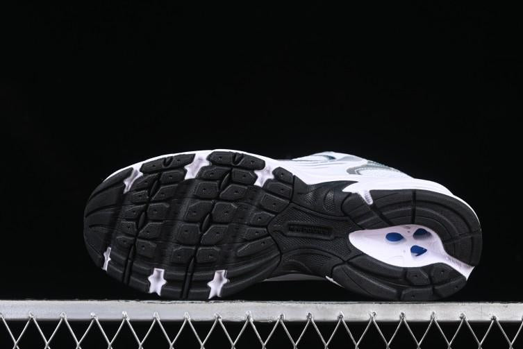 NB 530 "White Silver Green"