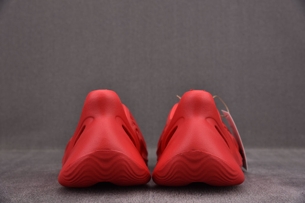 Adidas Yeezy Slide "Foam Runner Vermilion"