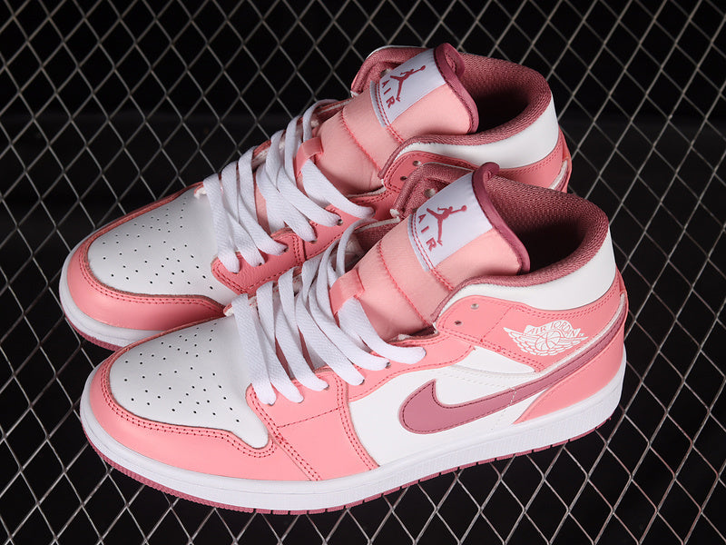 Air Jordan 1 Retro Mid "Valentine's Day 2023"