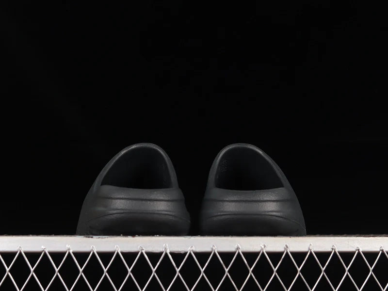 Adidas Yeezy Slide "Onyx"