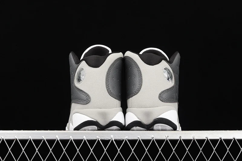 Air Jordan 13 Retro "Atmosphere Grey