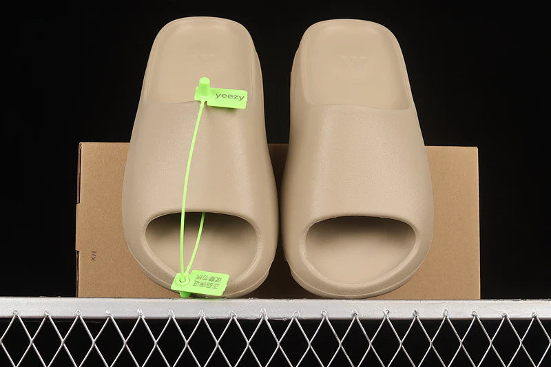 Adidas Yeezy Slide "Pure"