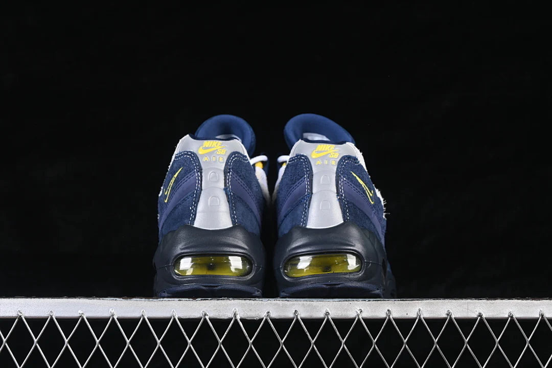 Nike SB Air Max 95 x Eric Koston "Obsidian Speed Yellow"