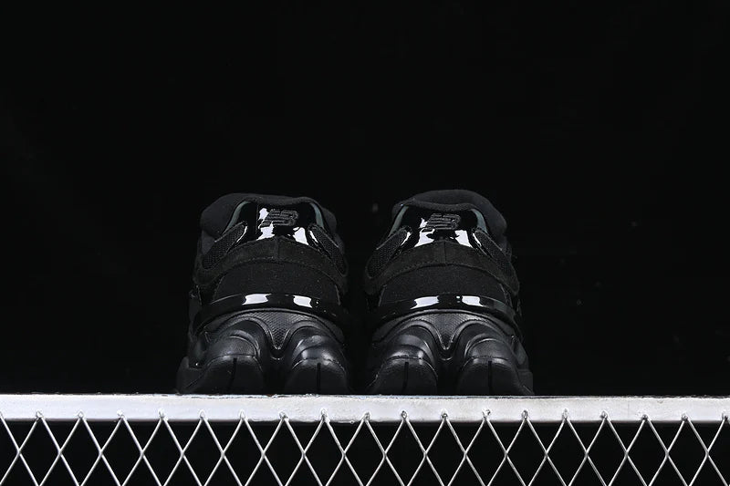NB 9060 "Suede Patent/Triple Black"