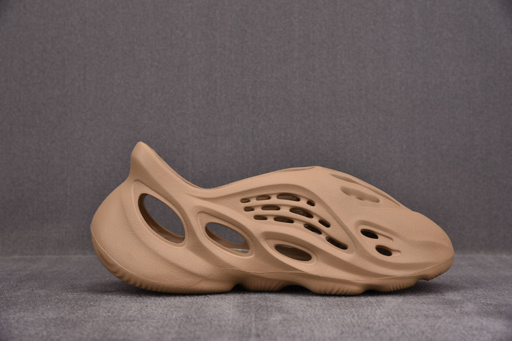 Adidas Yeezy Slide "Foam Runner Ochre"